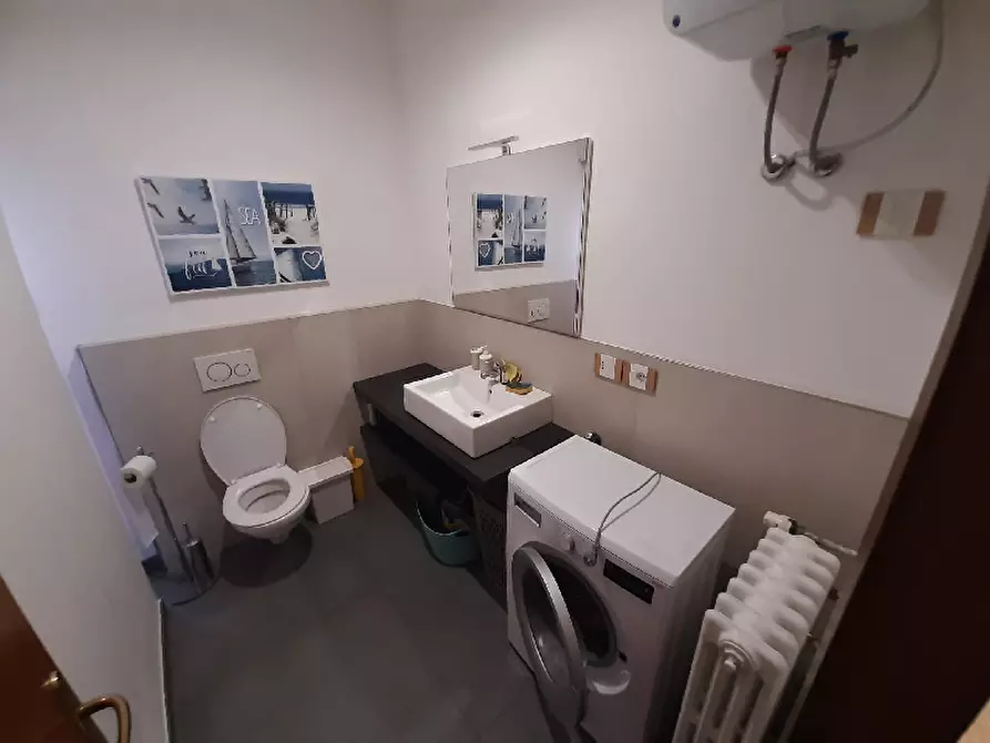 Immagine 15 di Appartamento in affitto  in Via Cornella a Gardone Riviera