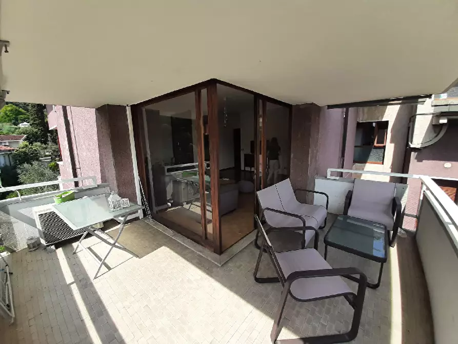 Immagine 18 di Appartamento in affitto  in Via Cornella a Gardone Riviera