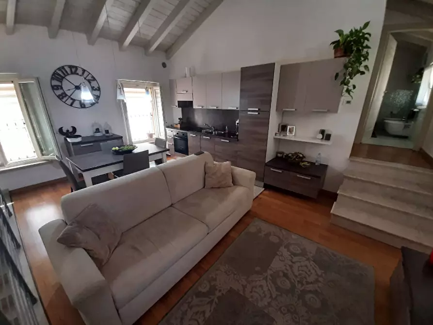 Immagine 13 di Appartamento in vendita  in Via Vedrine a Polpenazze Del Garda