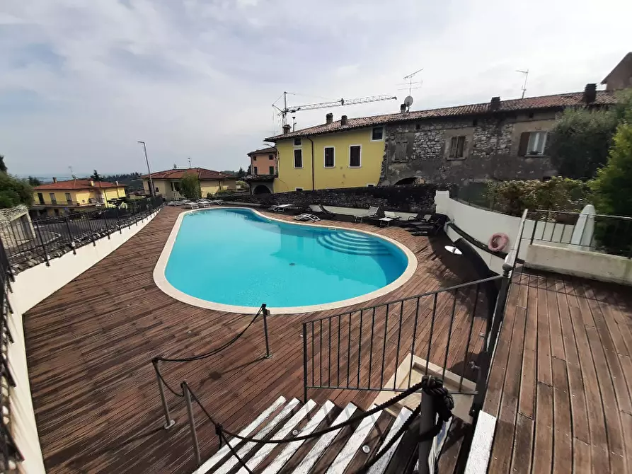 Immagine 5 di Appartamento in vendita  in Via Vedrine a Polpenazze Del Garda