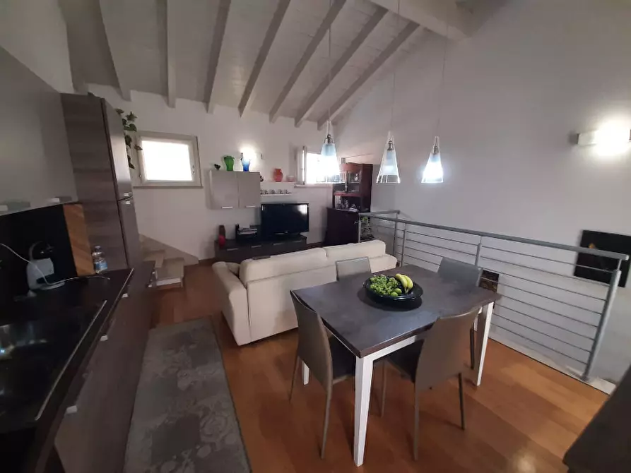 Immagine 15 di Appartamento in vendita  in Via Vedrine a Polpenazze Del Garda