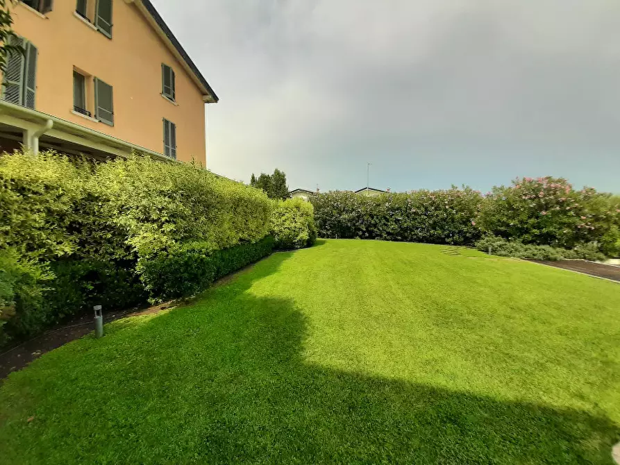 Immagine 4 di Appartamento in vendita  in Via Vedrine a Polpenazze Del Garda