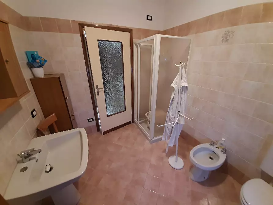 Immagine 20 di Villa in vendita  in Via Serraglie a Puegnago Sul Garda