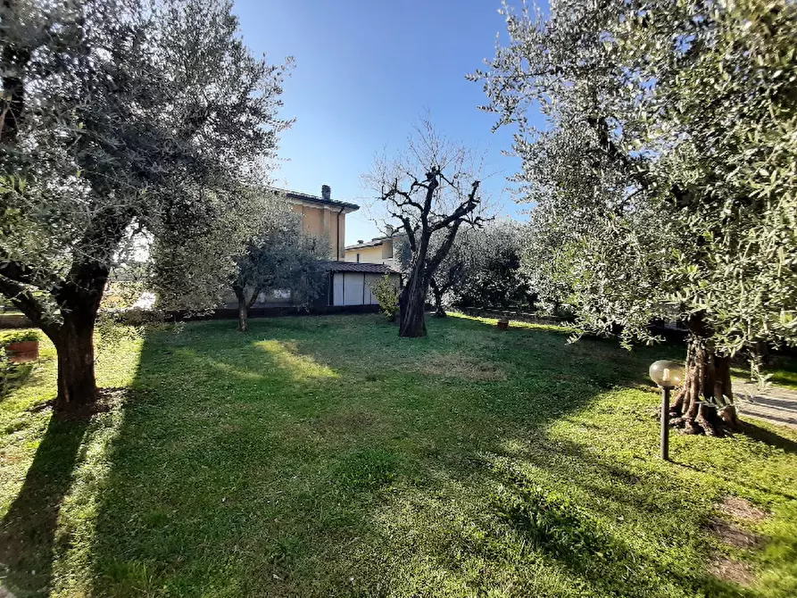 Immagine 7 di Villa in vendita  in Via Serraglie a Puegnago Sul Garda