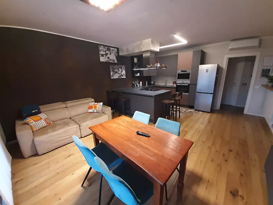 Immagine 8 di Appartamento in vendita  in Via Valtenesi a Muscoline