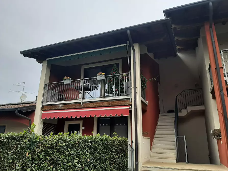 Immagine 1 di Appartamento in vendita  in Via Valtenesi a Muscoline