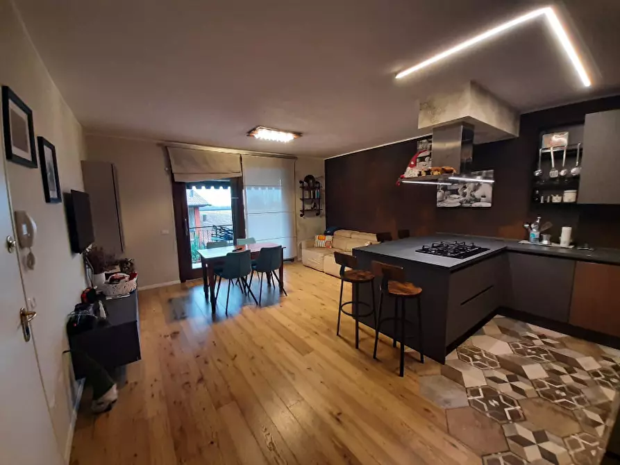 Immagine 9 di Appartamento in vendita  in Via Valtenesi a Muscoline