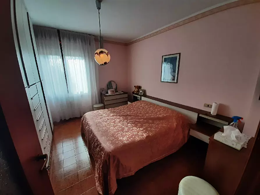 Immagine 13 di Casa bifamiliare in vendita  in Via dei colli a Manerba Del Garda