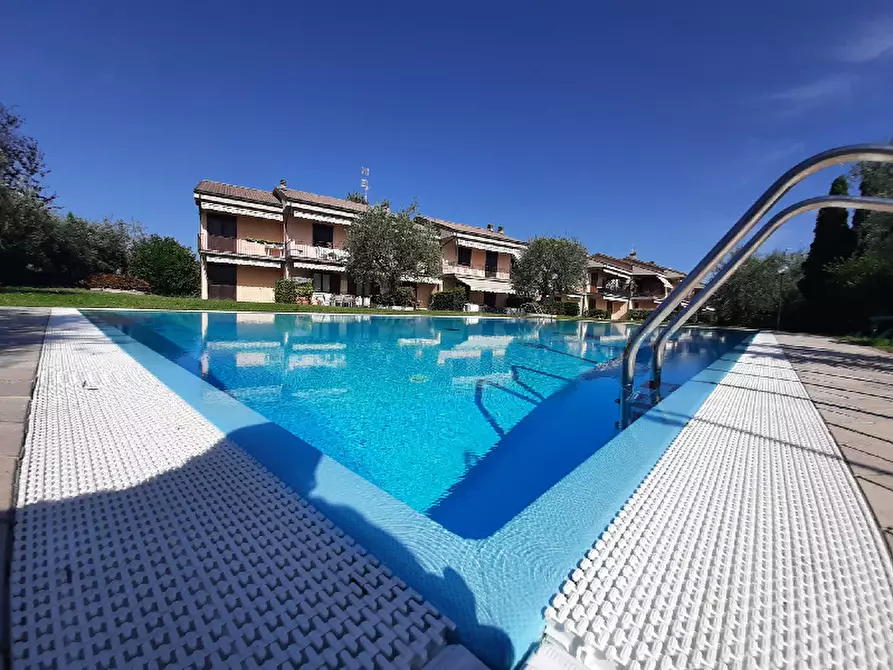 Immagine 1 di Appartamento in affitto  in Via sissiline, 1 a San Felice Del Benaco