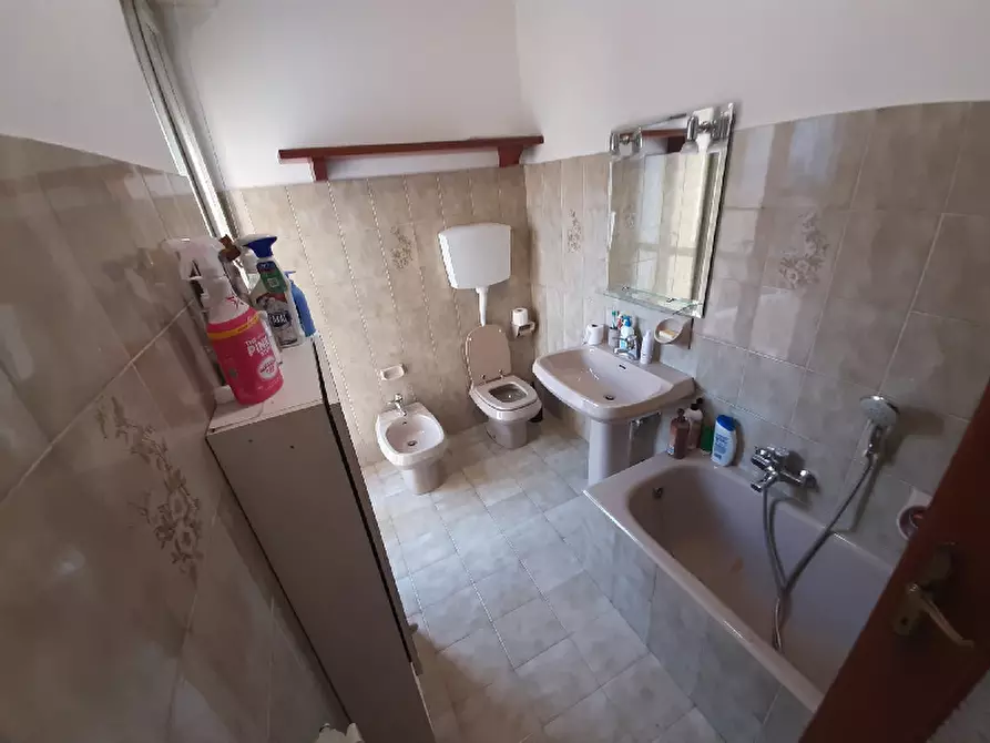 Immagine 18 di Appartamento in vendita  in Via dei gradoni a Salò