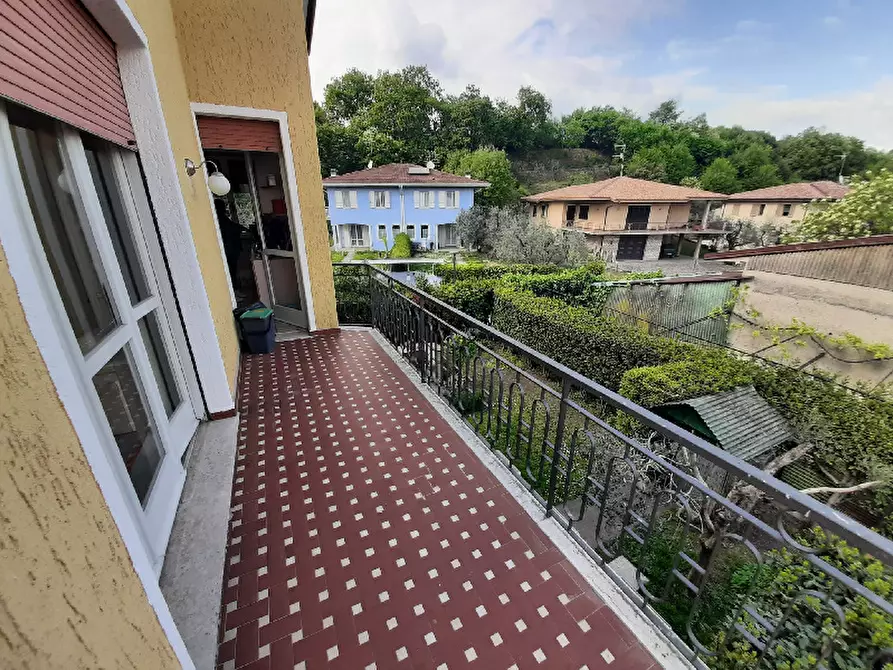 Immagine 19 di Appartamento in vendita  in Via dei gradoni a Salò
