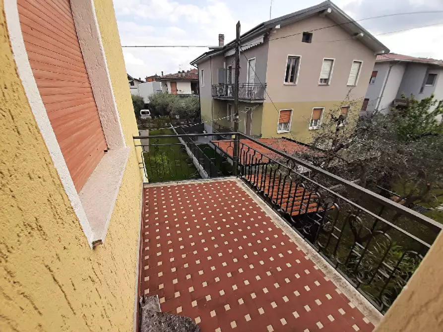 Immagine 7 di Appartamento in vendita  in Via dei gradoni a Salò
