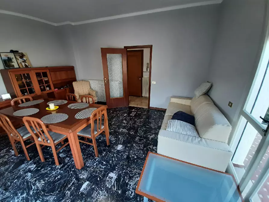 Immagine 4 di Appartamento in vendita  in Via dei gradoni a Salò
