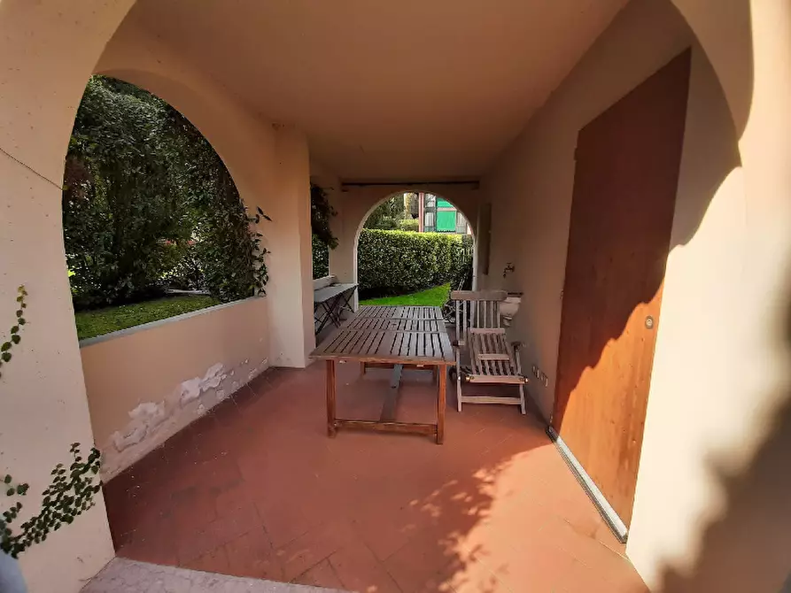 Immagine 18 di Villetta a schiera in vendita  in Via posteghe a Polpenazze Del Garda
