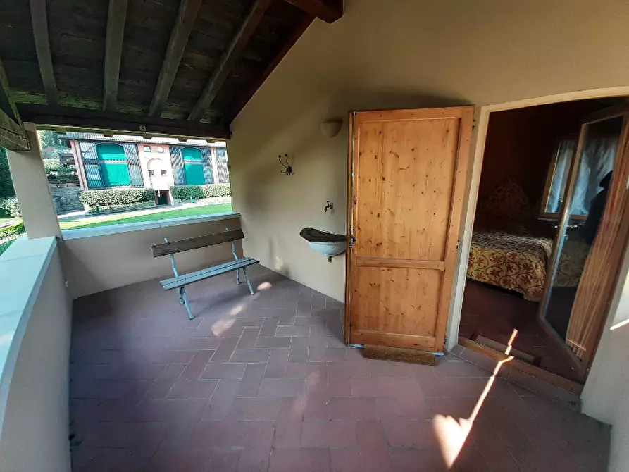 Immagine 19 di Villetta a schiera in vendita  in Via posteghe a Polpenazze Del Garda
