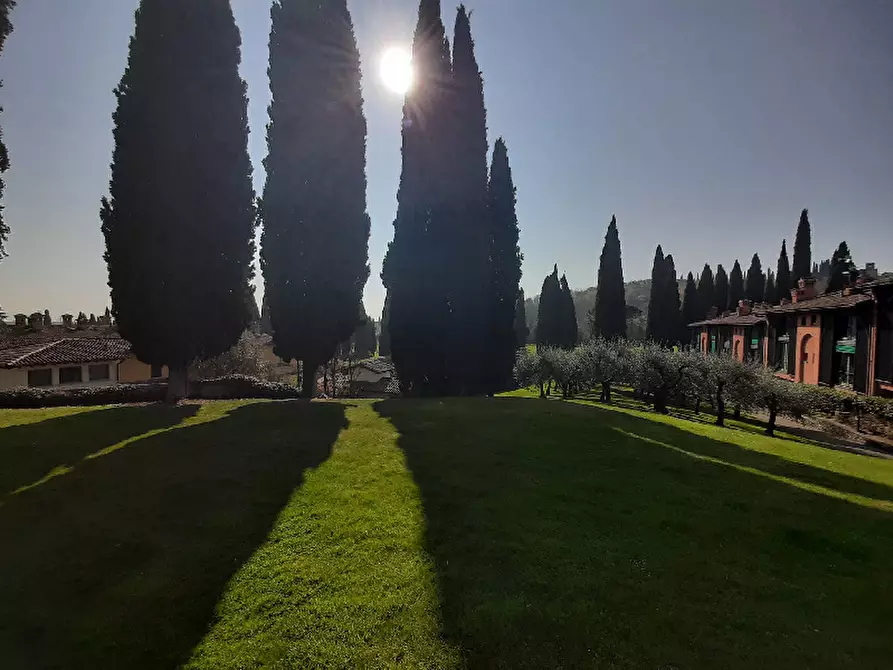 Immagine 10 di Villetta a schiera in vendita  in Via posteghe a Polpenazze Del Garda