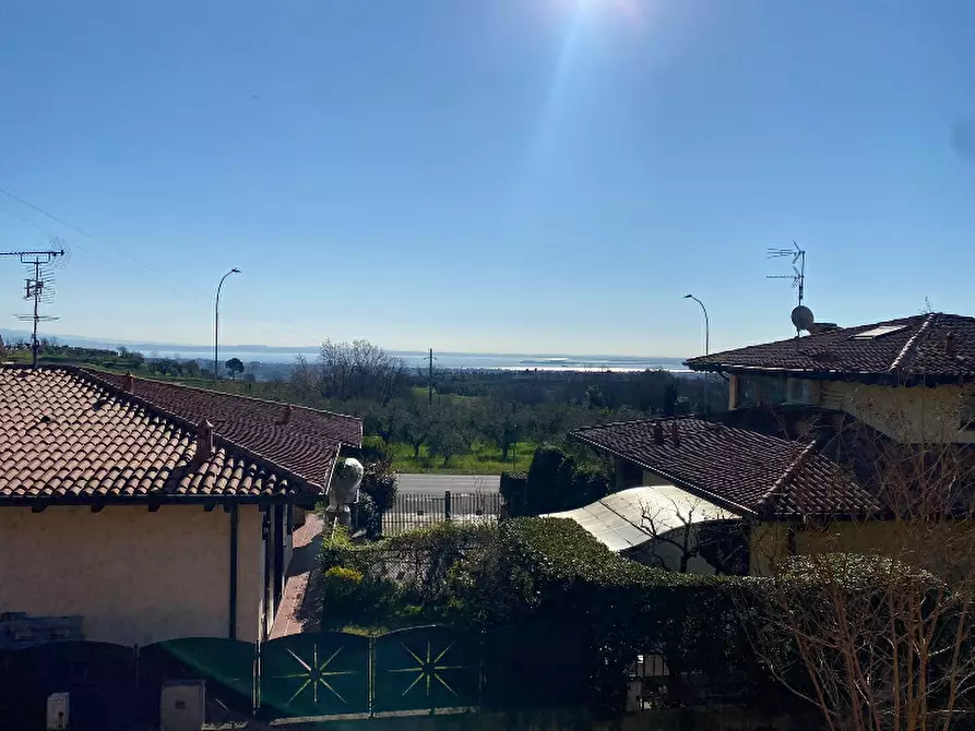 Immagine 1 di Villetta a schiera in vendita  in Via Atleti azzurri d'italia a Puegnago Sul Garda