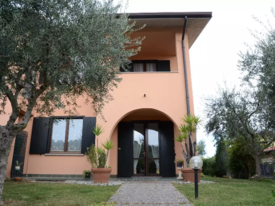 Immagine 5 di Villetta a schiera in vendita  in Via Atleti azzurri d'italia a Puegnago Sul Garda
