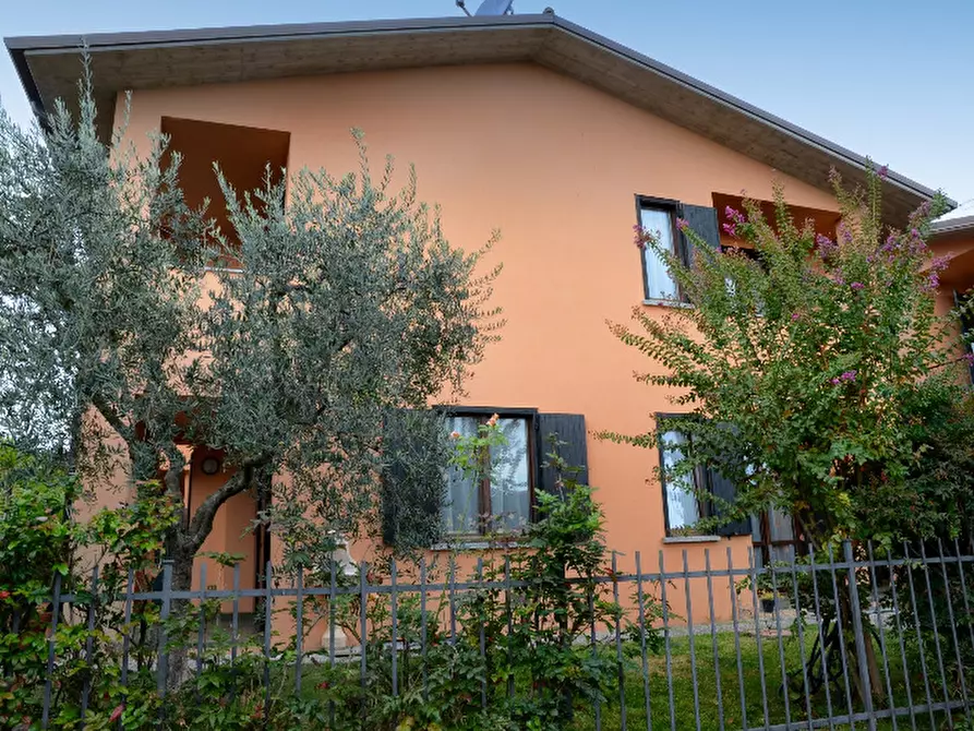 Immagine 6 di Villetta a schiera in vendita  in Via Atleti azzurri d'italia a Puegnago Sul Garda