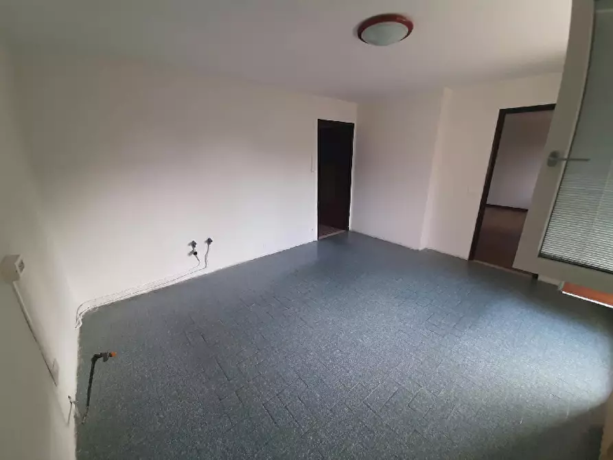 Immagine 7 di Appartamento in vendita  in Via Marconi a Roè Volciano