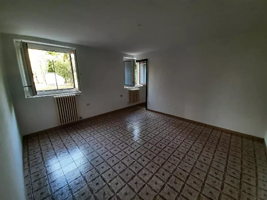 Immagine 13 di Appartamento in vendita  in Via Marconi a Roè Volciano