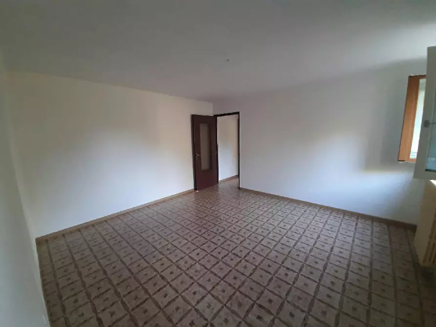 Immagine 14 di Appartamento in vendita  in Via Marconi a Roè Volciano