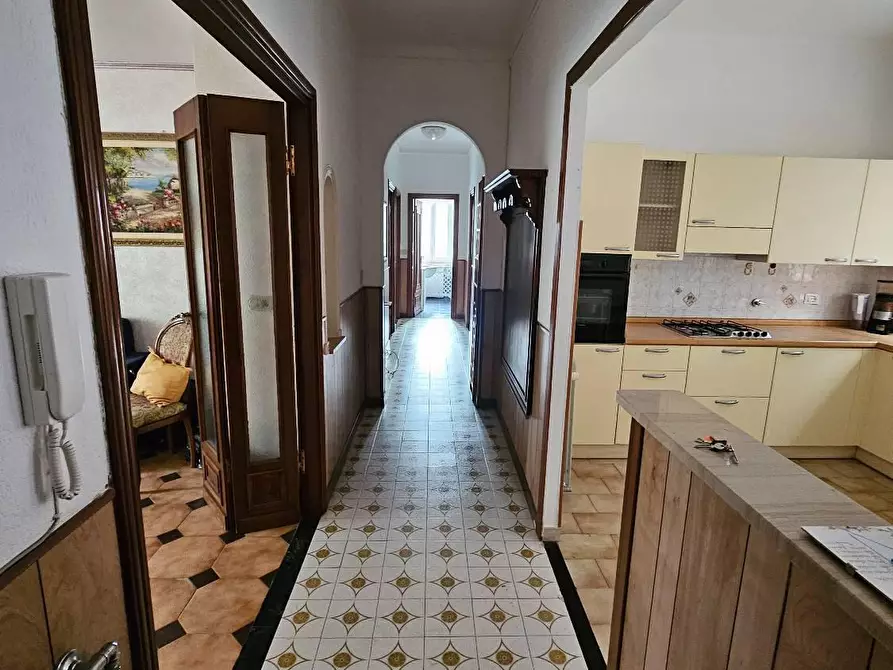 Immagine 1 di Appartamento in vendita  in VIA TROSSARELLI a Ventimiglia