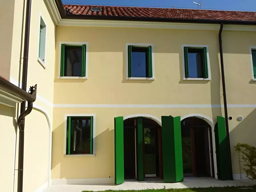 Immagine 1 di Appartamento in vendita  in VIA terraglio a Mogliano Veneto