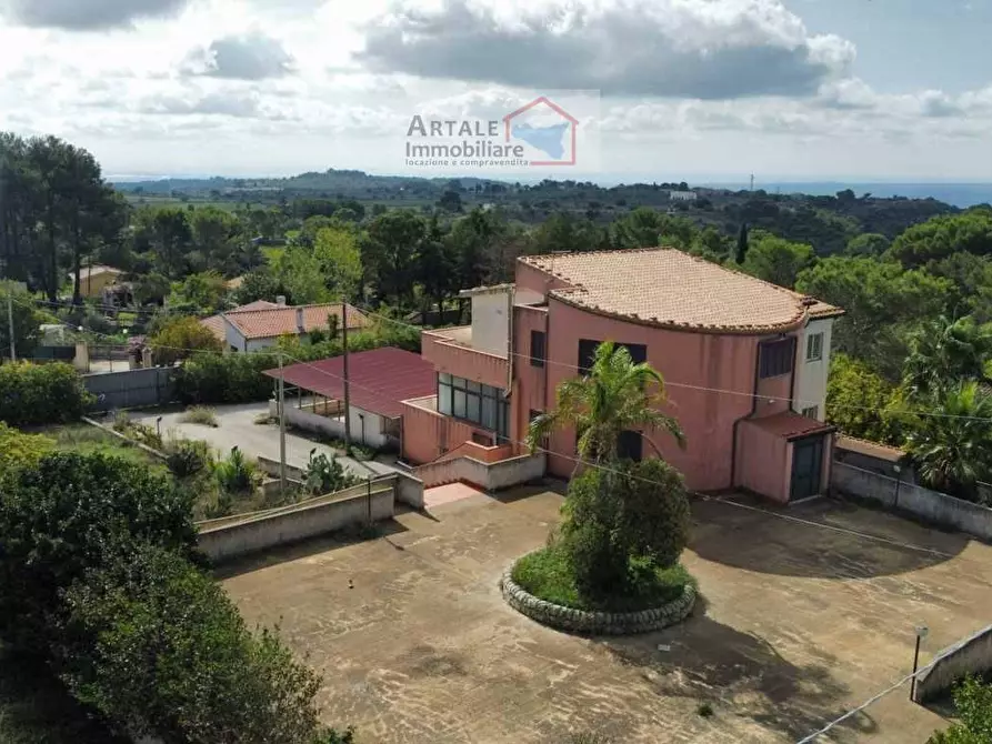 Immagine 1 di Villa in vendita  in CONTRADA Testa Dell'Acqua a Noto