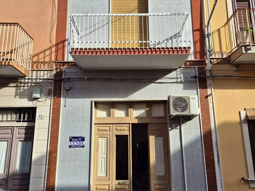 Immagine 1 di Casa indipendente in vendita  in VIA Piemonte a Avola