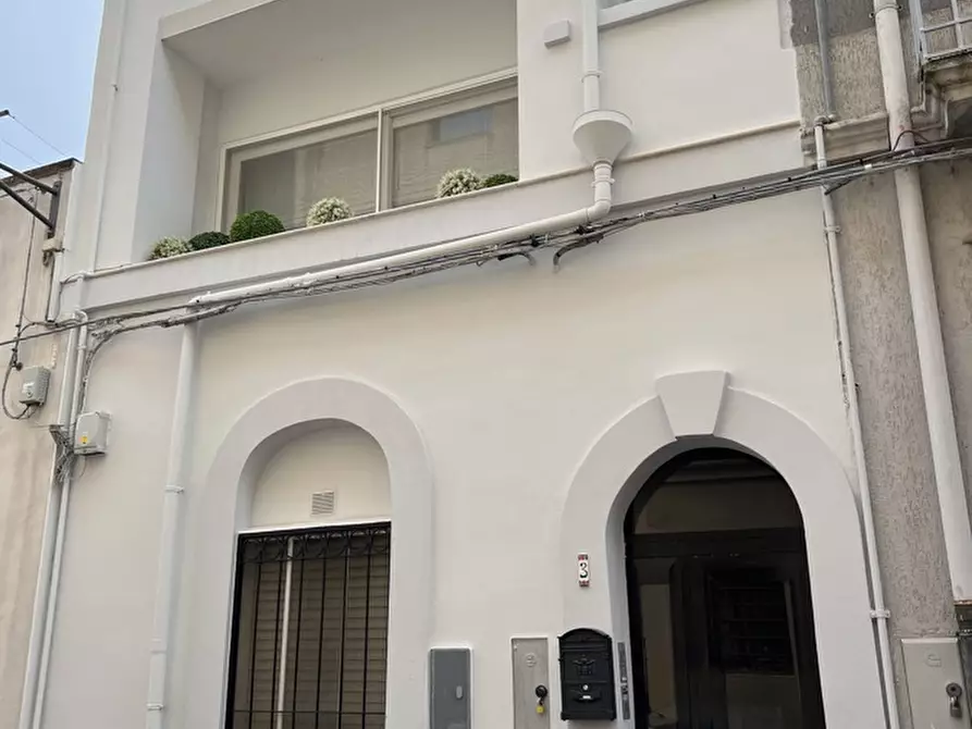 Immagine 40 di Appartamento in vendita  in Via monopoli, 14 a Brindisi