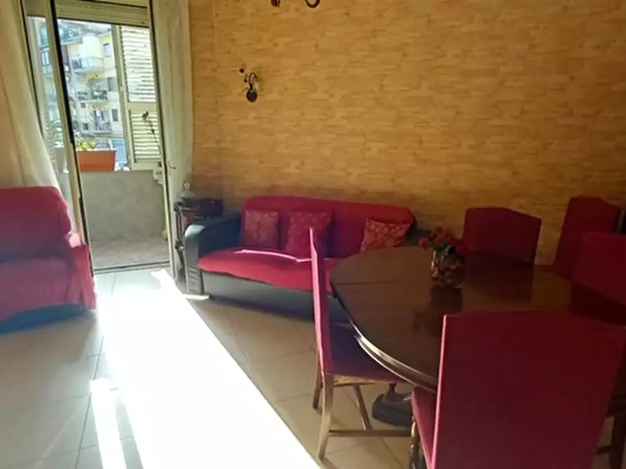 Immagine 1 di Appartamento in vendita  in Via macedonia a Napoli