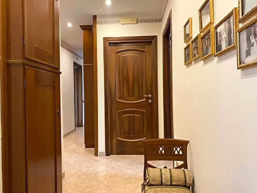 Immagine 14 di Appartamento in vendita  in Via prolungamento carlo de marco a Napoli