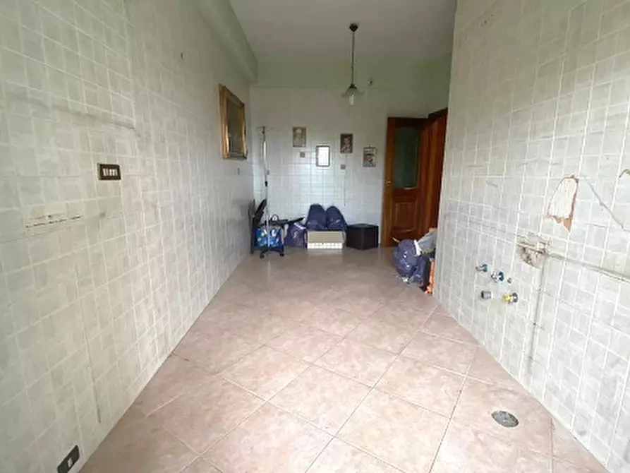 Immagine 10 di Appartamento in vendita  in Via prolungamento carlo de marco a Napoli