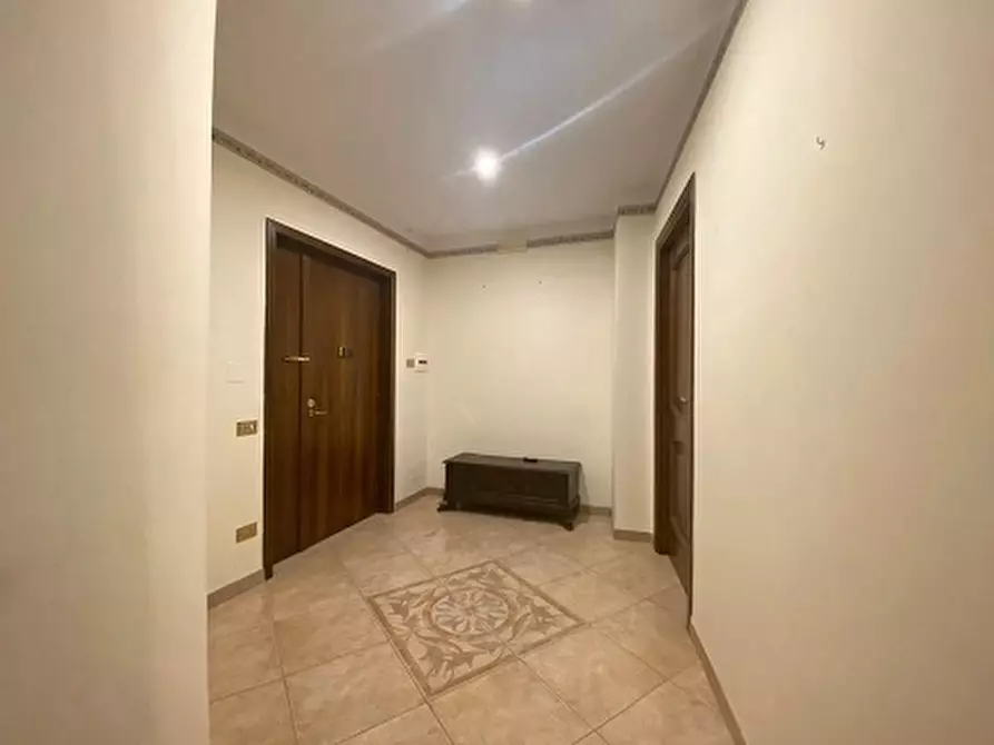 Immagine 3 di Appartamento in vendita  in Via prolungamento carlo de marco a Napoli