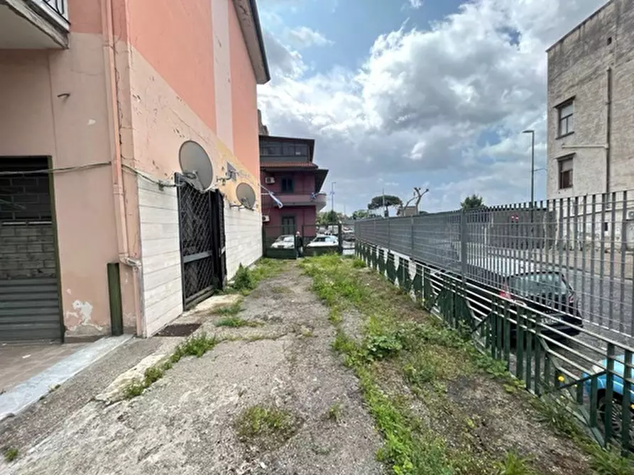 Immagine 4 di Box auto in vendita  in Via bernardo quaranta a Napoli