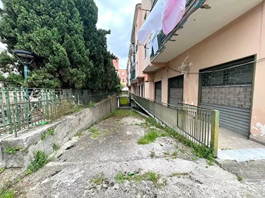 Immagine 5 di Box auto in vendita  in Via bernardo quaranta a Napoli