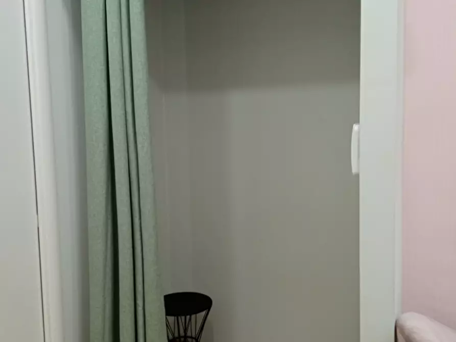 Immagine 7 di Negozio in affitto  in Via Pasquali, 21 a Benevento