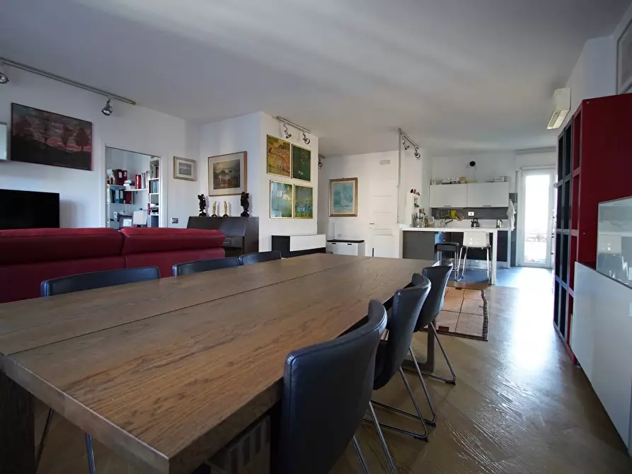 Immagine 4 di Appartamento in vendita  in Viale Garibaldi, . a Venezia