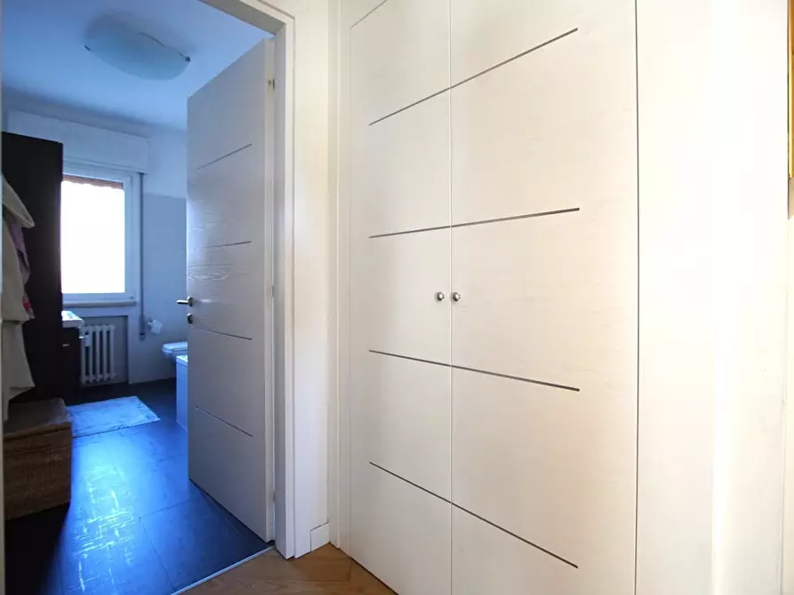 Immagine 20 di Appartamento in vendita  in Viale Garibaldi, . a Venezia
