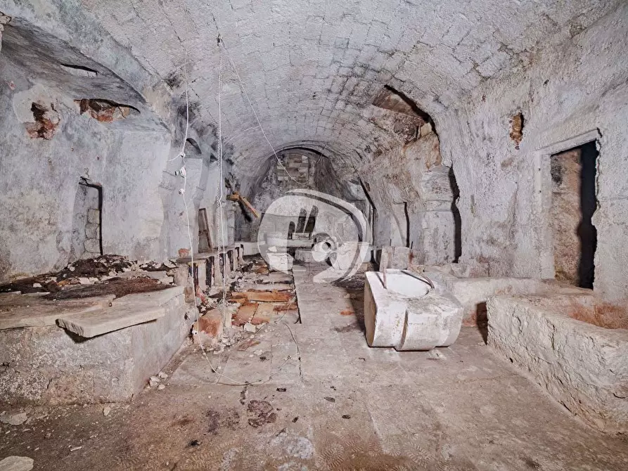 Immagine 21 di Rustico / casale in vendita  in Vico Castello, 15 a Parabita