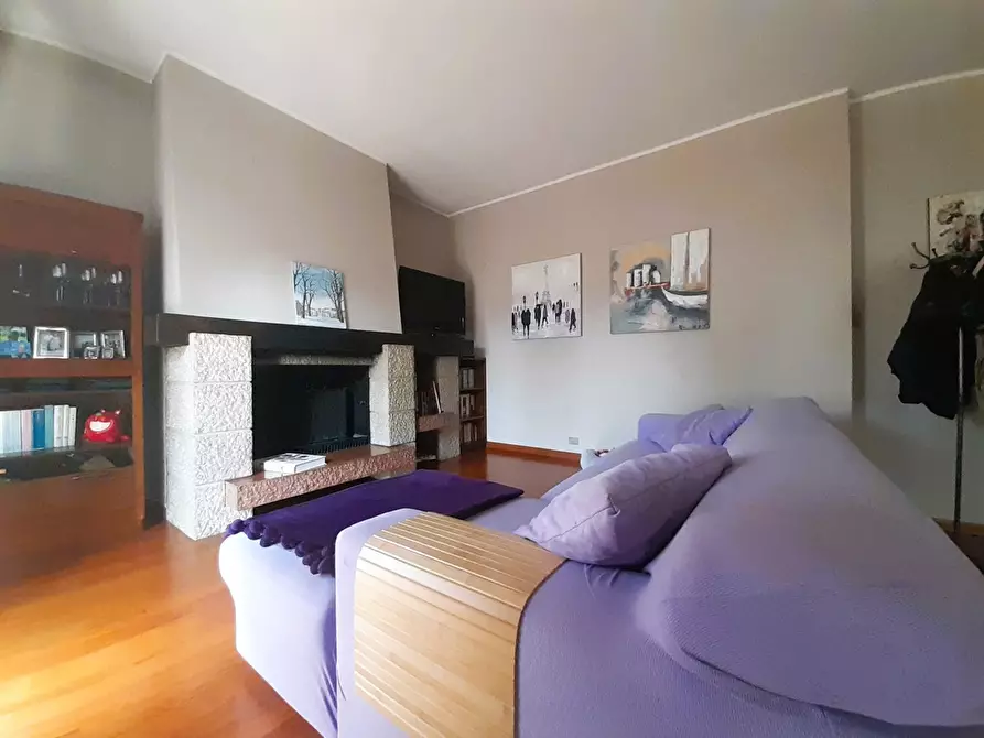 Immagine 1 di Appartamento in vendita  in Via LA VALLETTA, 10 a Canegrate