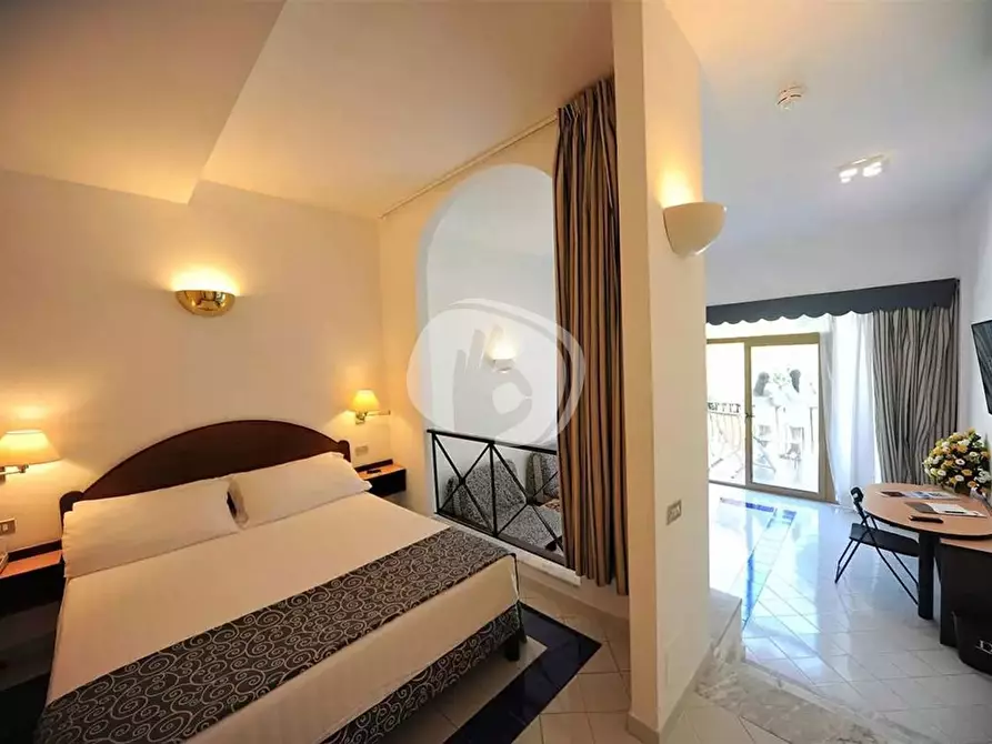 Immagine 4 di Appartamento in vendita  in Via Pasitea, 344 a Positano