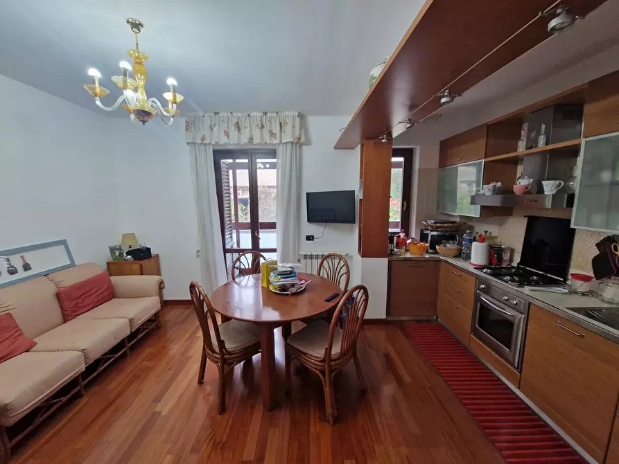 Immagine 24 di Appartamento in vendita  in Via Nuova Panoramica dello Stretto, 582 a Messina