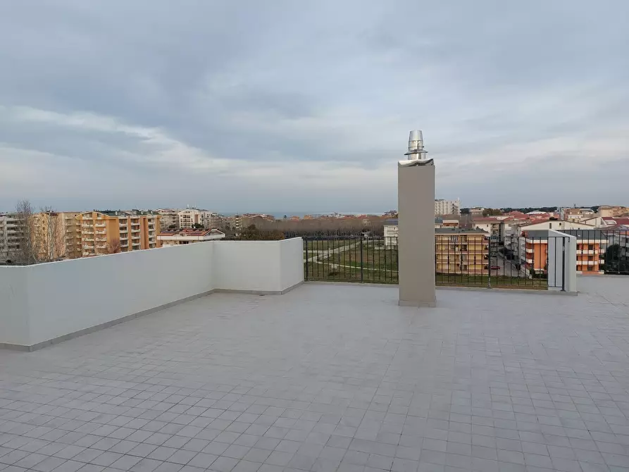 Immagine 19 di Appartamento in vendita  in Via Ercole FalÃ², 25 a Alba Adriatica