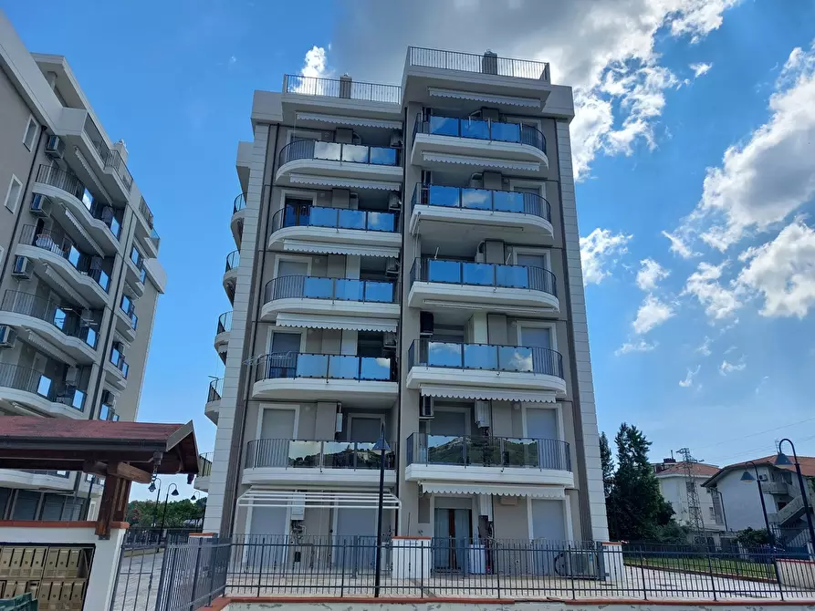 Immagine 24 di Appartamento in vendita  in Via Ercole FalÃ², 25 a Alba Adriatica