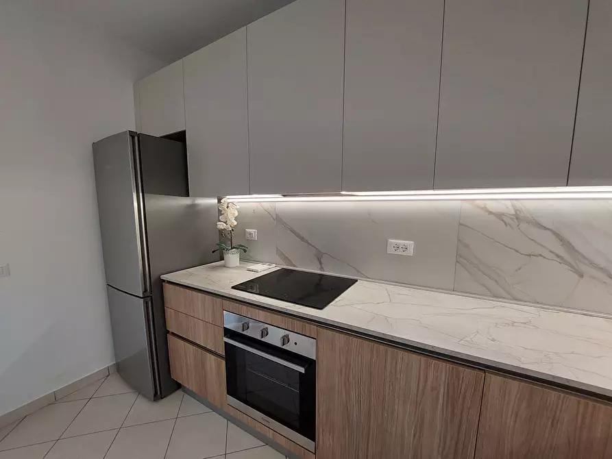 Immagine 4 di Appartamento in vendita  in Via Ercole FalÃ², 25 a Alba Adriatica