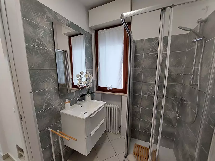 Immagine 13 di Appartamento in vendita  in Via Ercole FalÃ², 25 a Alba Adriatica