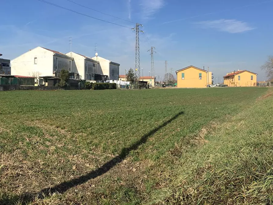 Immagine 10 di Terreno residenziale in vendita  in Via VILLAGGIO BUSONERA Via Dei Martiri, 59 a Cavarzere