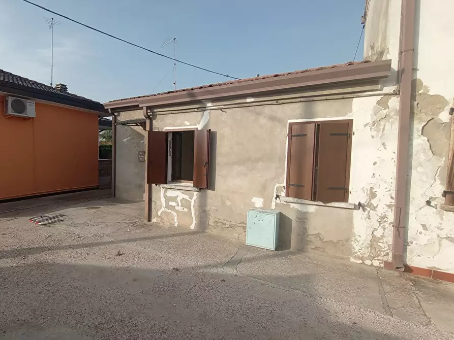 Immagine 1 di Casa indipendente in vendita  in Via Boscochiaro via Domenico Paneghetti, 22 a Cavarzere
